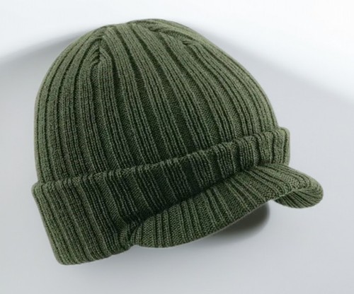 Peaked green knit beanie hat - beanie,
